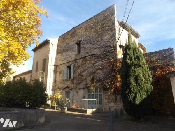 Superbe Hôtel particulier avec terrasses, 4 appartements actuels et 250 m² aménageables