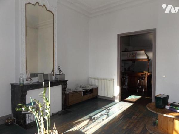 Superbe Hôtel particulier avec terrasses, 4 appartements actuels et 250 m² aménageables