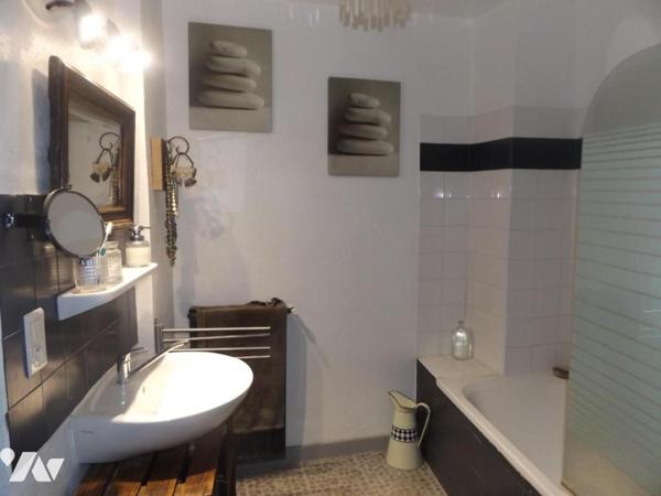 Superbe Hôtel particulier avec terrasses, 4 appartements actuels et 250 m² aménageables