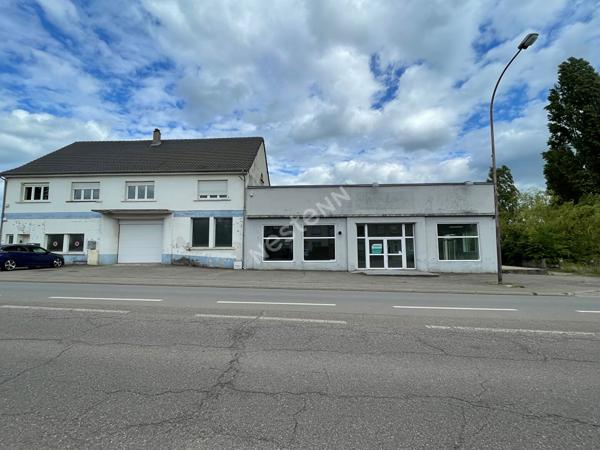 Cellule commerciale ou d'activité  450 m2  .