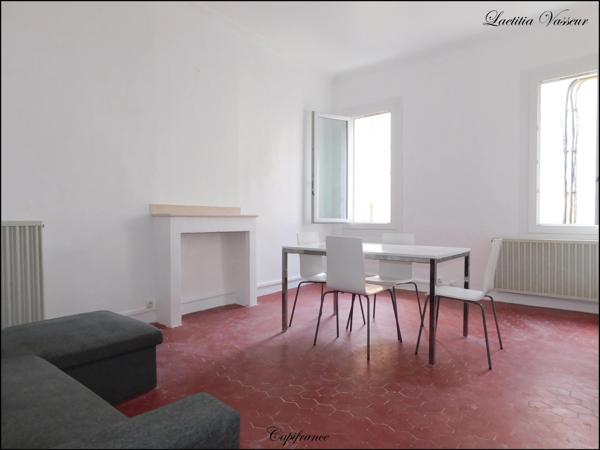 Dpt Bouches du Rhône (13), à louer LA CIOTAT appartement T2 de 40,32 m²