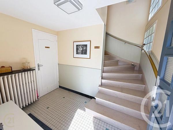 Maison à vendre  5 pièces - 89 m 2   CHALON SUR SAONE  - 71