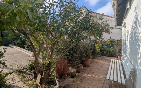 Maison à vendre    3 pièces • 73,19 m2 Saint-Thibault-des-Vignes