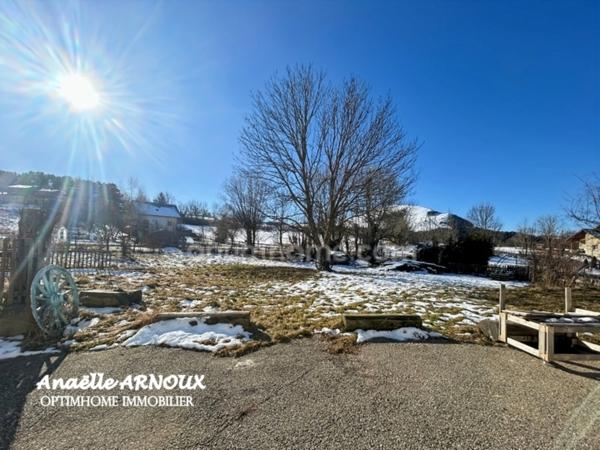Magnifique ancienne ferme en pierre rénovée