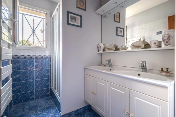 MORSANG SUR ORGE (91) Maison 4 chambres, édifiée sur sous-sol total - 1117m² de terrain.