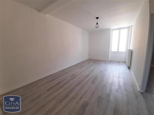 Appartement à louer 2 pièces 42m²