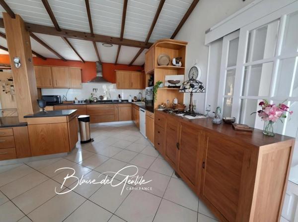 Maison à vendre 5 pièces à Baie Mahault (97122)