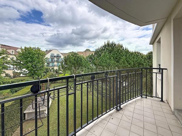 Appartement centre-ville de LAMORLAYE