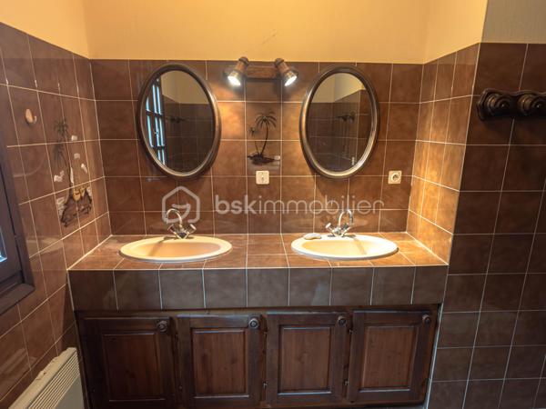 Maison traditionnelle de 210 m²