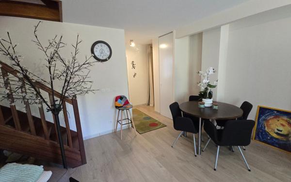 Maison à vendre    5 pièces •  Lisses