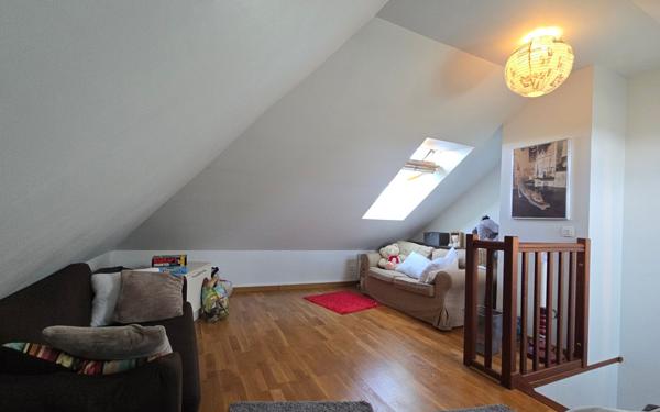 Maison à vendre    5 pièces •  Lisses