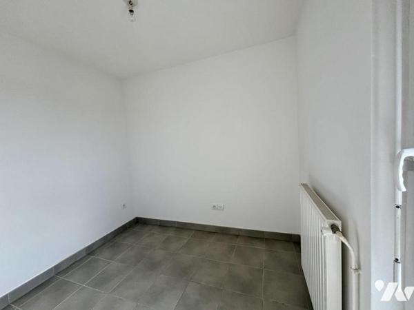 Thouaré-Sur-Loire, centre-ville, T1bis avec balcon et stationnement