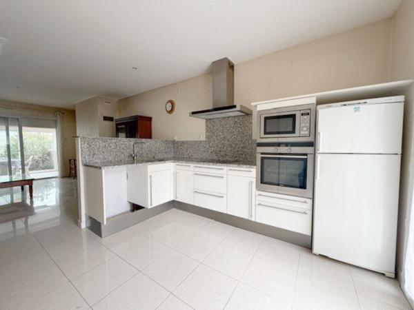 Maison 4 pièce(s) 2 chambre(s) 76 m²