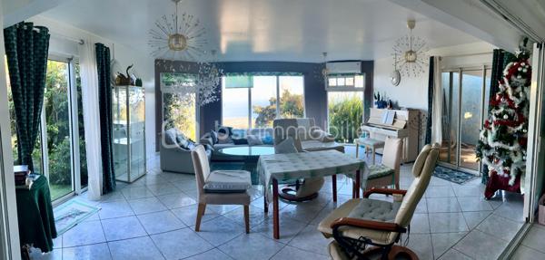 Découvrez cette somptueuse maison d'une superficie impressionnante de 680 m². Nichée dans un environnement calme et verdoyant, cette propriété offre un style de vie où confort et tranquillité se conjuguent harmonieusement.

Cette maison qui anciennement était un centre de ressource et de bien-être comporte les atouts nécessaire pour reprendre cette activité ou toute autre activité similaire ou simplement votre résidence principale.

Ce bien possède, au Rez-de-chaussée : 
* Trois Chambres avec cuisine équipée et aménagée, une salle d’eau, un WC
* Deux chambres simples
* Une chambre + WC + Salle d’eau
* Un espace SPA
* Trois grandes pièces de vie
* Une grande cuisine principale + Cellier + Buanderie

À l’étage:
* Deux chambres + WC + Salle d’eau
* Une chambre simple
* Un WC
* Une baignoire
* Une cuisine 

Extérieur :
Un grand jardin arboré

Sur cette parcelle d ‘un peut plus de 3400m2 se trouve aussi un petit chalet à raffraichir.

Ne laissez pas passer cette incroyable opportunité, appelez-moi