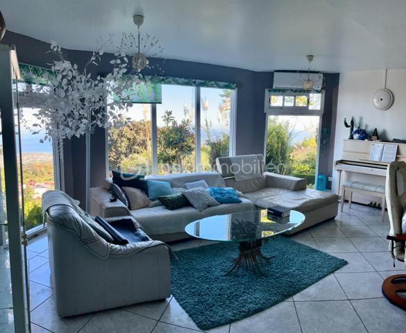 Découvrez cette somptueuse maison d'une superficie impressionnante de 680 m². Nichée dans un environnement calme et verdoyant, cette propriété offre un style de vie où confort et tranquillité se conjuguent harmonieusement.

Cette maison qui anciennement était un centre de ressource et de bien-être comporte les atouts nécessaire pour reprendre cette activité ou toute autre activité similaire ou simplement votre résidence principale.

Ce bien possède, au Rez-de-chaussée : 
* Trois Chambres avec cuisine équipée et aménagée, une salle d’eau, un WC
* Deux chambres simples
* Une chambre + WC + Salle d’eau
* Un espace SPA
* Trois grandes pièces de vie
* Une grande cuisine principale + Cellier + Buanderie

À l’étage:
* Deux chambres + WC + Salle d’eau
* Une chambre simple
* Un WC
* Une baignoire
* Une cuisine 

Extérieur :
Un grand jardin arboré

Sur cette parcelle d ‘un peut plus de 3400m2 se trouve aussi un petit chalet à raffraichir.

Ne laissez pas passer cette incroyable opportunité, appelez-moi