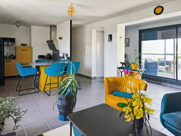 Appartement Salies De Bearn 2 pièce(s) 61 m2