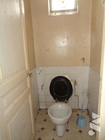 Immeuble avec 3 appartements à rénover