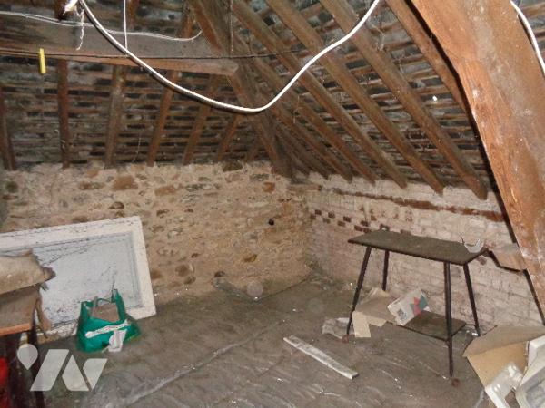 Immeuble avec 3 appartements à rénover