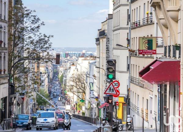 Droit au bail à vendre 68 m² Paris 20