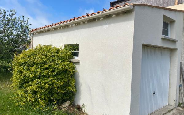 Maison à vendre    3 pièces •  Saint-Pierre-d'Oléron