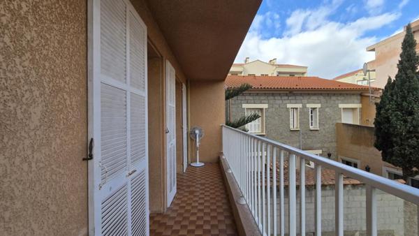 Propriano en hypercentre 3 pièce(s) 72 m2 avec 2 balcons