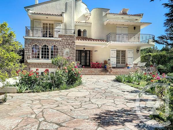 maison à vendre  7 pièces - 240,39 m2 CERET - 66