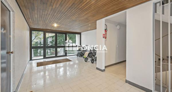 À vendre Appartement 3 pièces 61.61 m² - Vélizy-villacoublay 78140