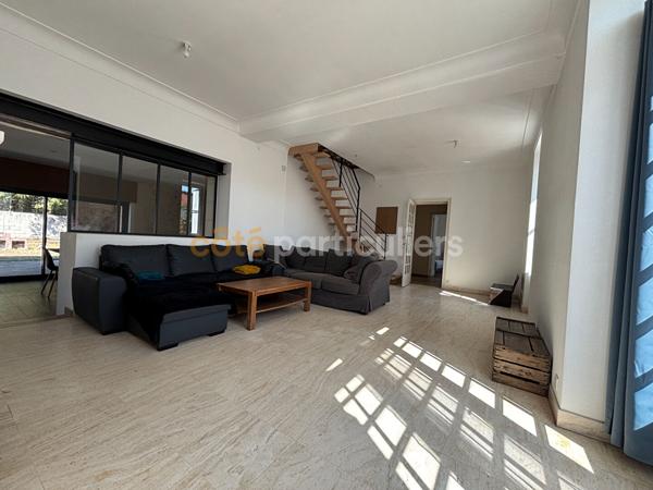 Location
                Maison120 m² - 2 Pièces -
                    ARVERT (17530)