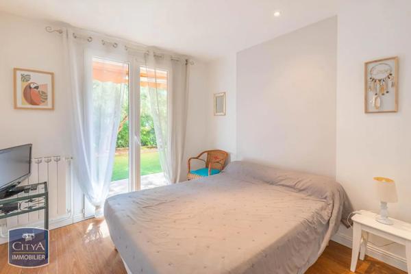 Appartement à vendre 3 pièces 53m² Sanary-sur-Mer (83110)