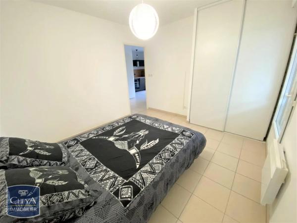 Appartement à louer 2 pièces 46.1m² Miramas (13140)