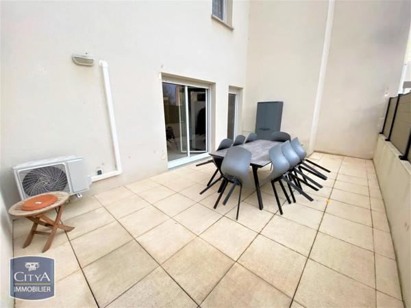 Appartement à louer 2 pièces 46.1m² Miramas (13140)
