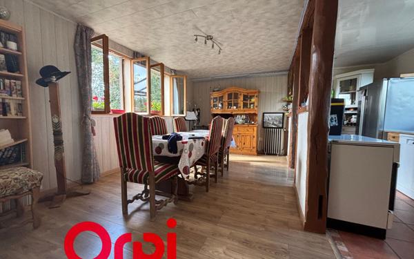 Maison à vendre    5 pièces •  Bernay