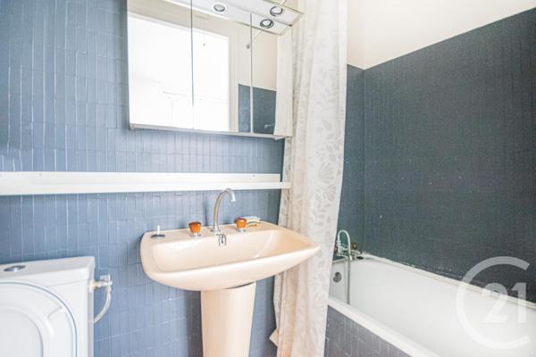 Appartement F1 à vendre  1 pièce - 21,40 m2 PARIS - 75010