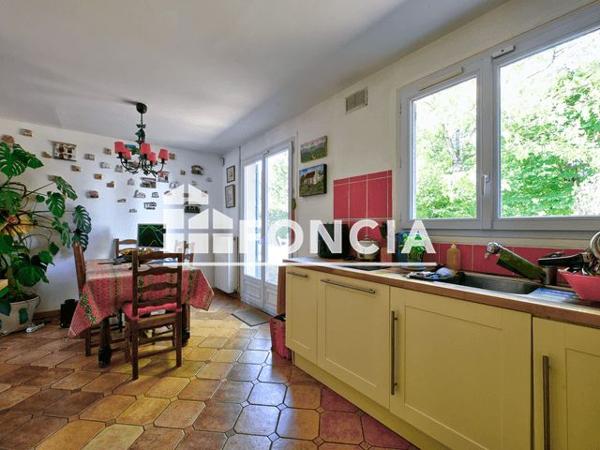 À vendre Maison 6 pièces 120 m² - Le Mesnil-saint-denis 78320