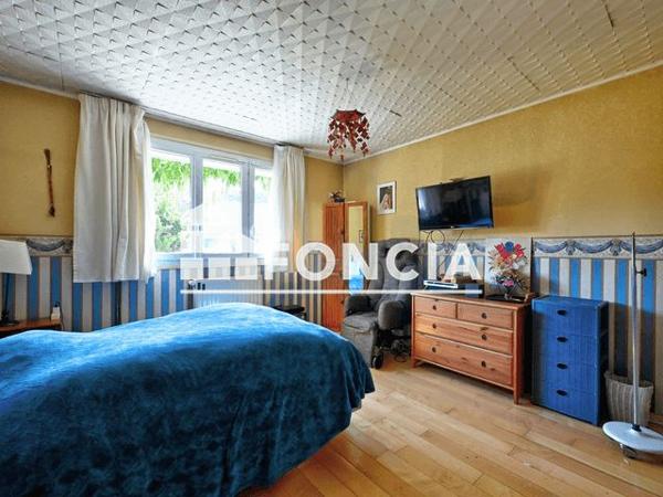À vendre Maison 6 pièces 120 m² - Le Mesnil-saint-denis 78320