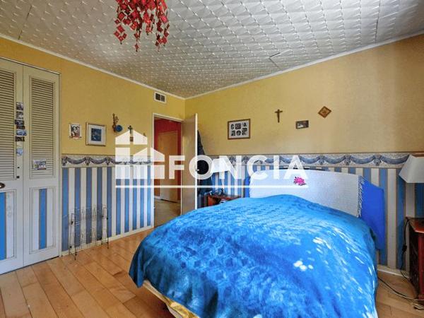 À vendre Maison 6 pièces 120 m² - Le Mesnil-saint-denis 78320