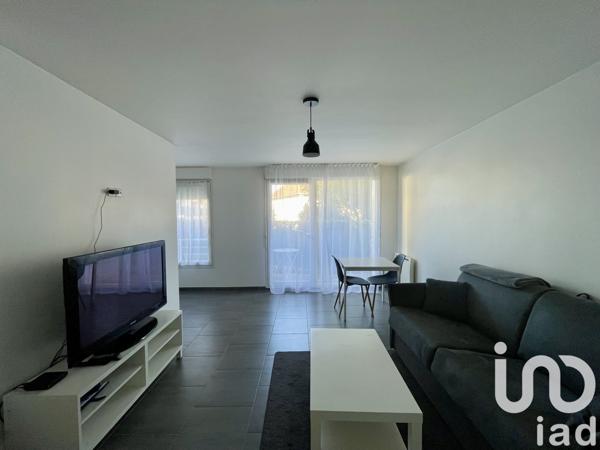 Location appartement 1 pièce 26 m² Lieusaint