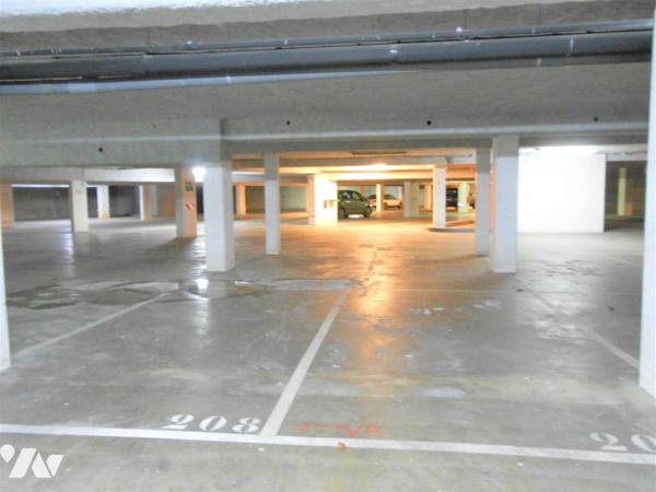 Immeuble - Locaux d’entreprise (bureaux)