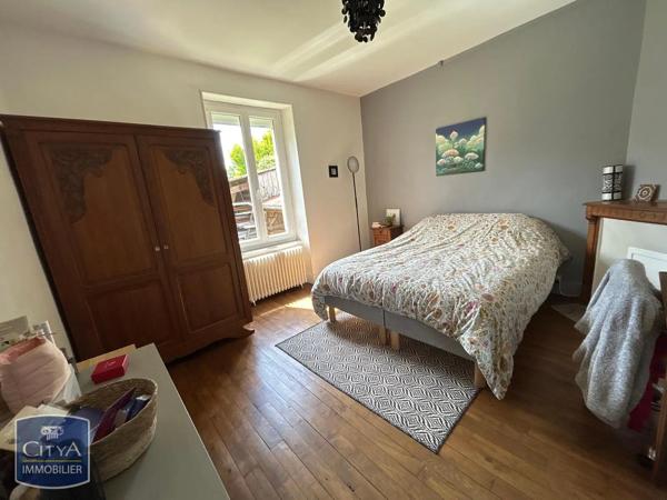 Maison à louer 3 pièces 71m² Bujaleuf (87460)