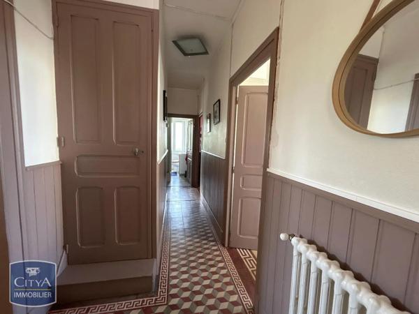 Maison à louer 3 pièces 71m² Bujaleuf (87460)