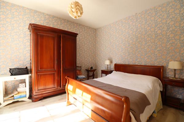 ROYAN - QUARTIER DU PARC - 150 M PLAGE - MAISON 3 CHAMBRES avec JARDIN