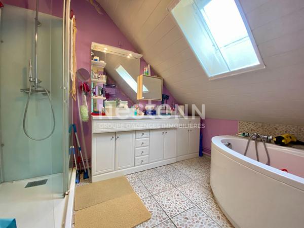 À VENDRE LONGÈRE EN PIERRE  5 CHAMBRES À COMBOURG