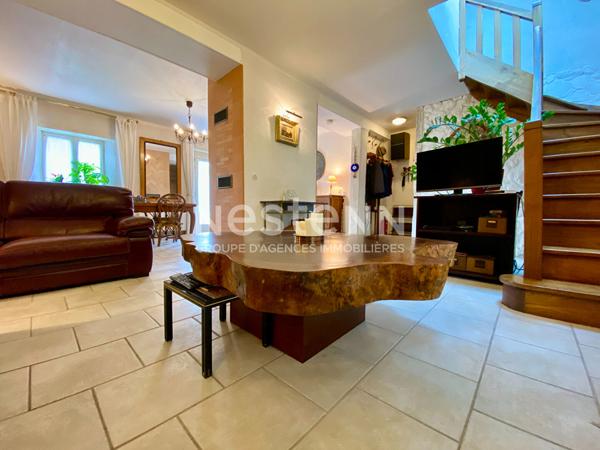 À VENDRE LONGÈRE EN PIERRE  5 CHAMBRES À COMBOURG