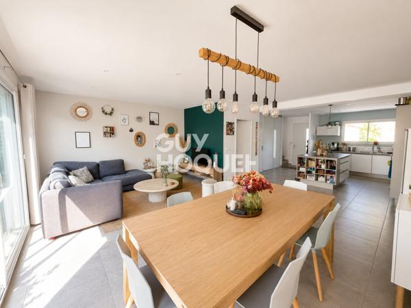 MAISON À VENDRE DE 4 PIÈCES DE 112,00 M²