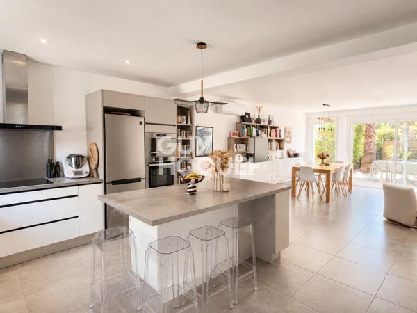 MAISON À VENDRE DE 4 PIÈCES DE 112,00 M²