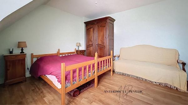 Maison - 8 pièces - 110m2