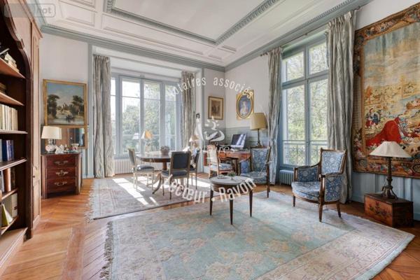Appartement à vendre à Versailles dans les Yvelines (78000), ref : 92076-123