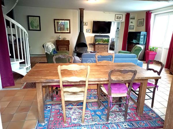 Maison 150m² Saint Cyran Du Jambot