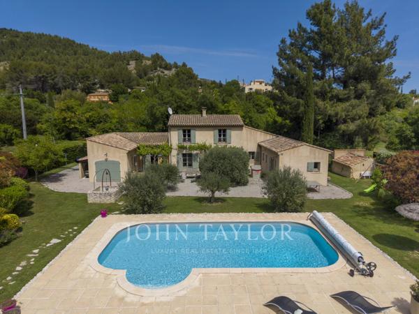 Élégante villa provençale
