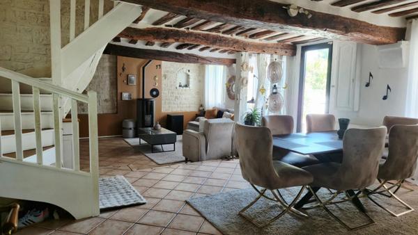 Maison mitoyenne avec terrasse